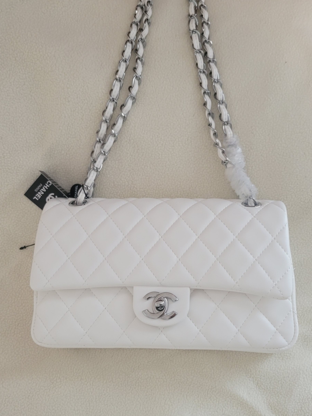 CC White Quilted Leather Shoulder Bag with Silver Chain